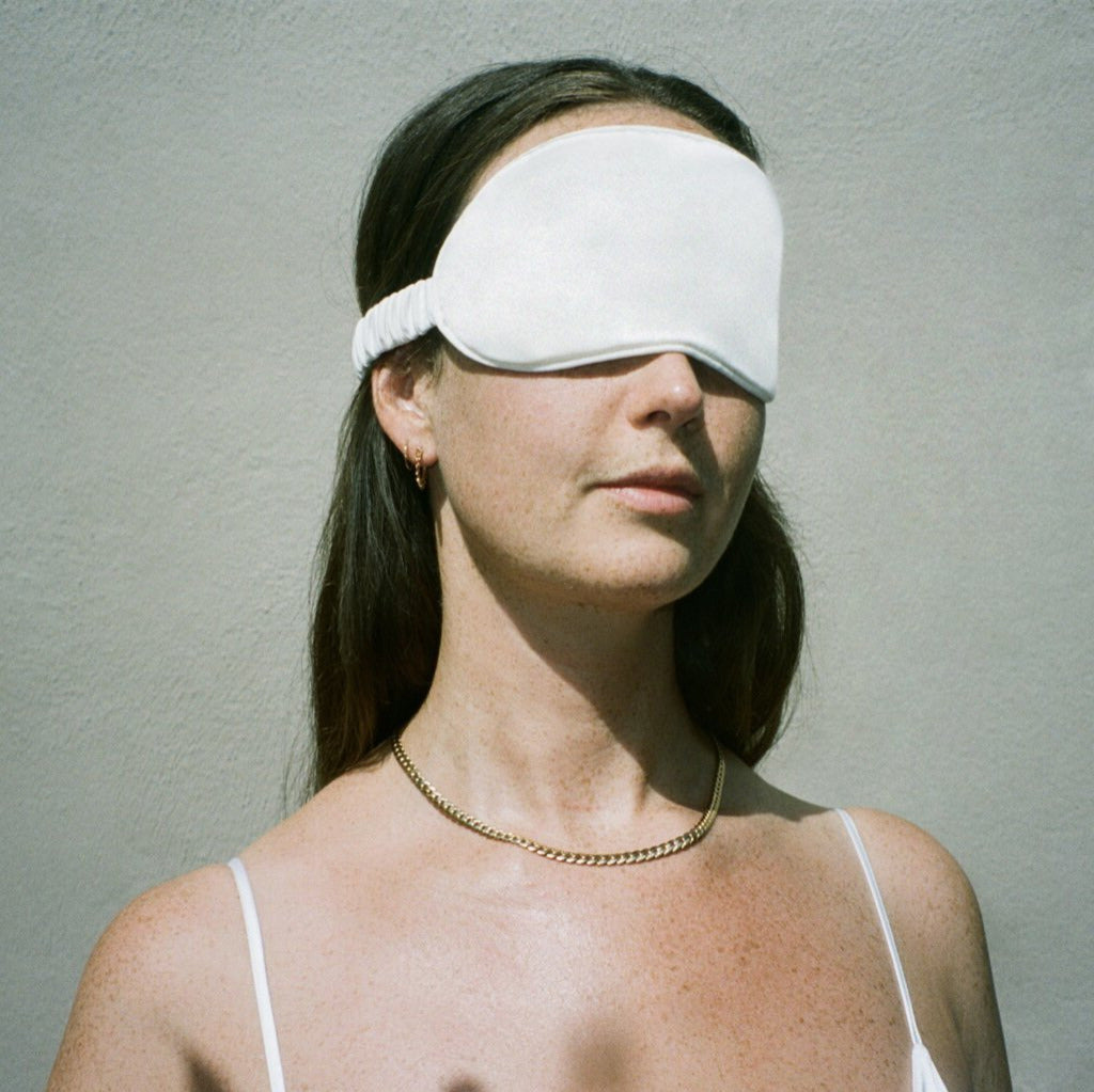 Simone white eyemask